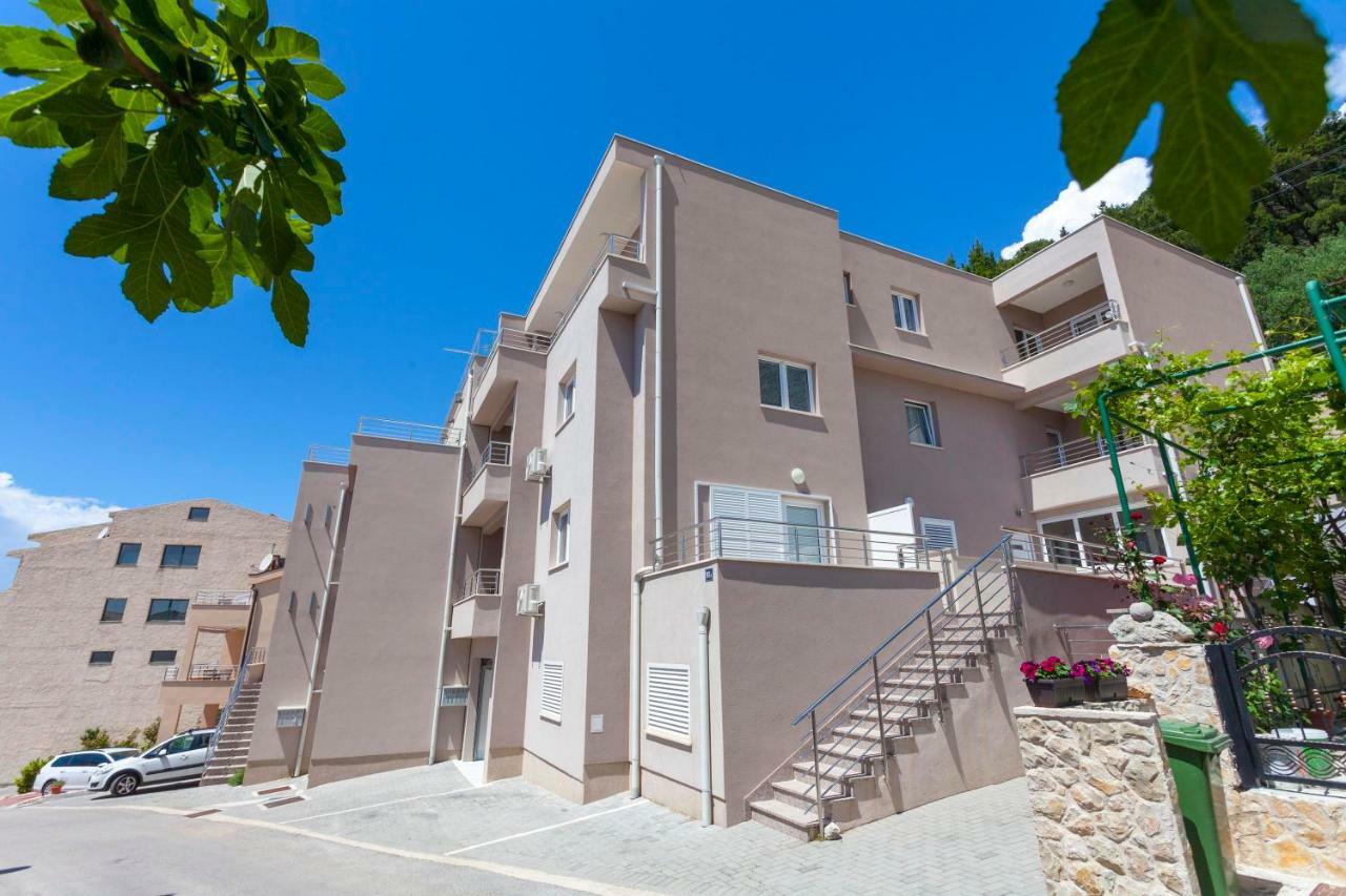 Apartments Dora Makarská Exteriér fotografie